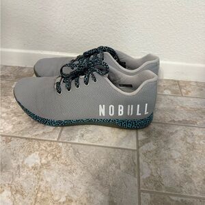 NOBULL Men's Superfabric Squiggle Trainer Gray/Teal Geometric Pattern Size 11.5